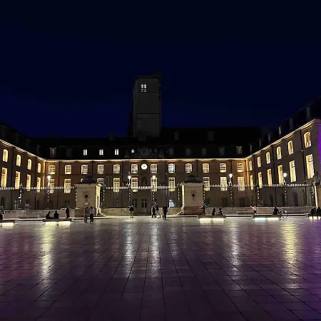 Le Jfk, Coeur Historique De Apartman Dijon