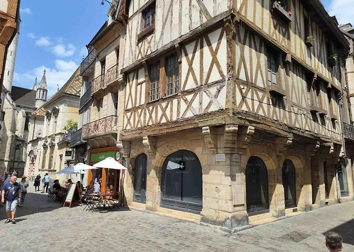 Le Jfk, Coeur Historique De Dijon